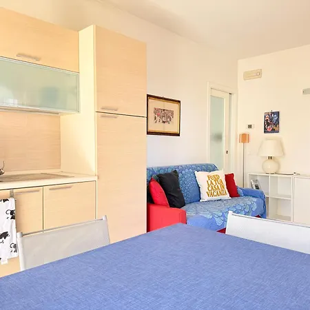 Se255 - Senigallia, Trilocale Vicino Al Mare Con Balcone Attrezzato Σενιγκάλια