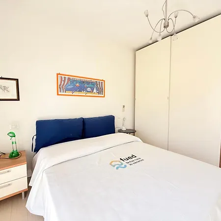 Se255 - Senigallia, Trilocale Vicino Al Mare Con Balcone Attrezzato Διαμέρισμα *