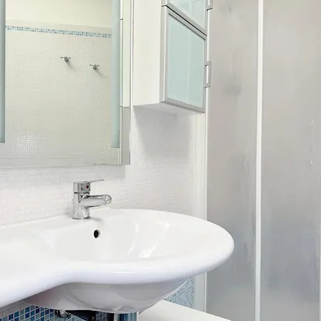 Se255 - Senigallia, Trilocale Vicino Al Mare Con Balcone Attrezzato